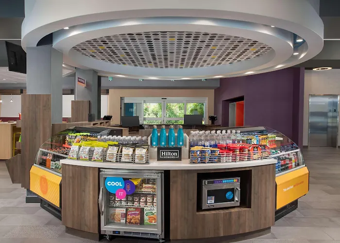 Tru By Hilton Miami West Brickell