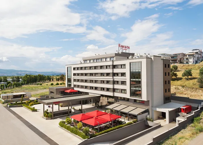 Hotel Ramada By Wyndham Izmir Aliaga