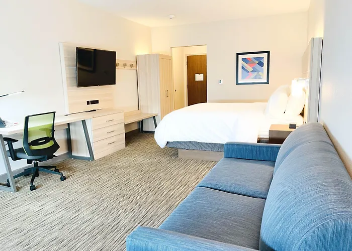 Holiday Inn Express & Suites Blythe By Ihg