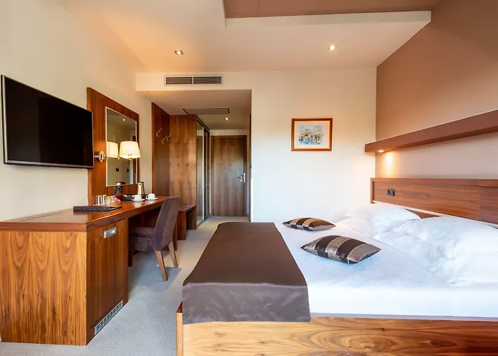 Hotel Plaza