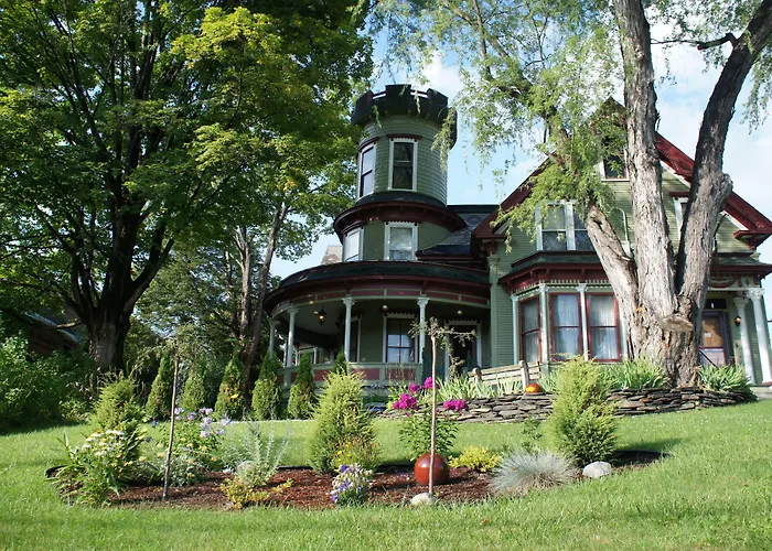 Maplecroft Bed & Breakfast