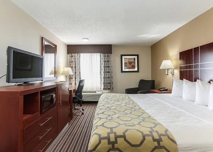Baymont By Wyndham Bowling Green