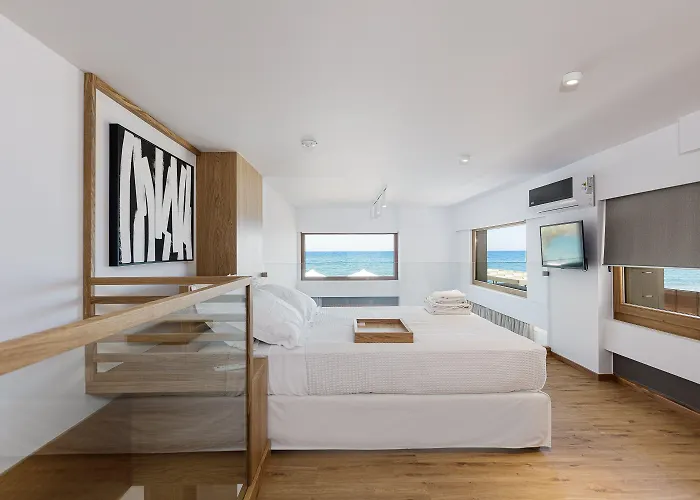 North Coast Seaside Suites