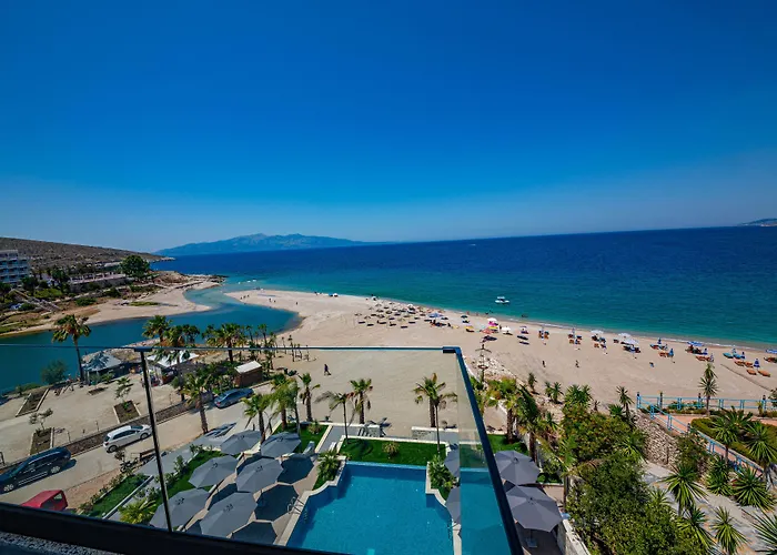 El Primero Hotel