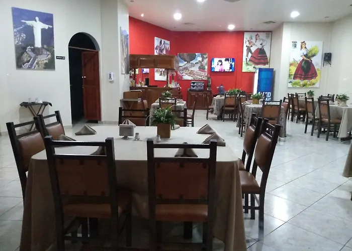 Hotel Jimenez Plaza