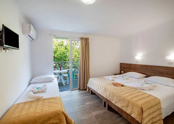 Ilyssion Hotel