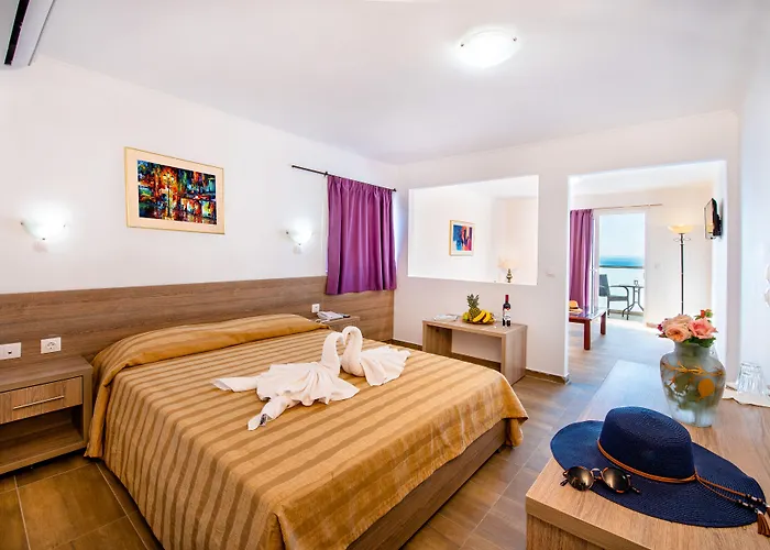 Ilyssion Hotel