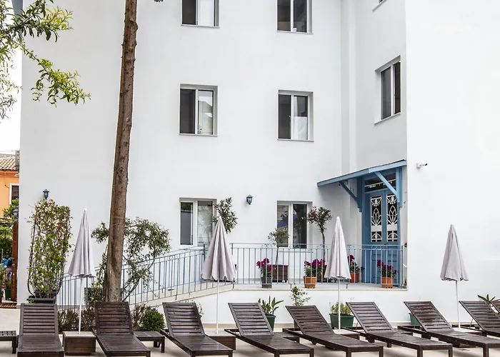 Eliada Hotel