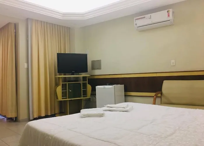 Vinds Plaza Hotel