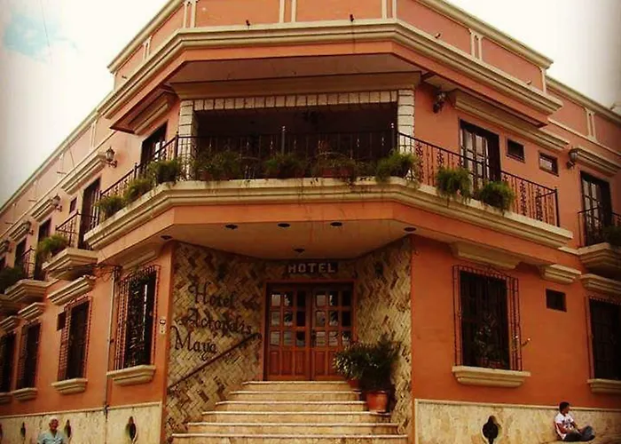 Hotel Acropolis Maya
