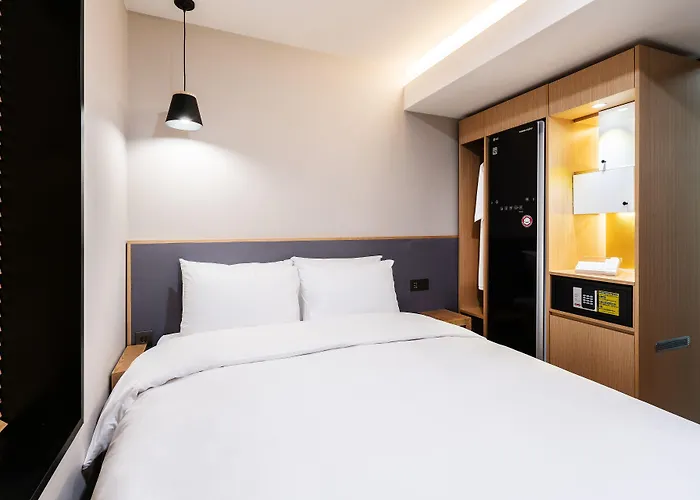 LALA VIANCO BUSINESS Hotel