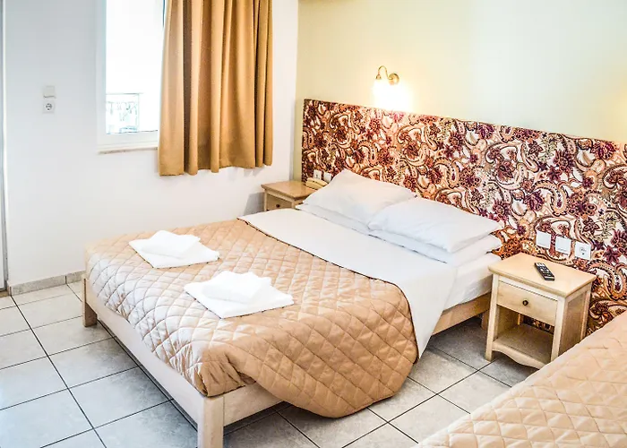 Alexandros Hotel