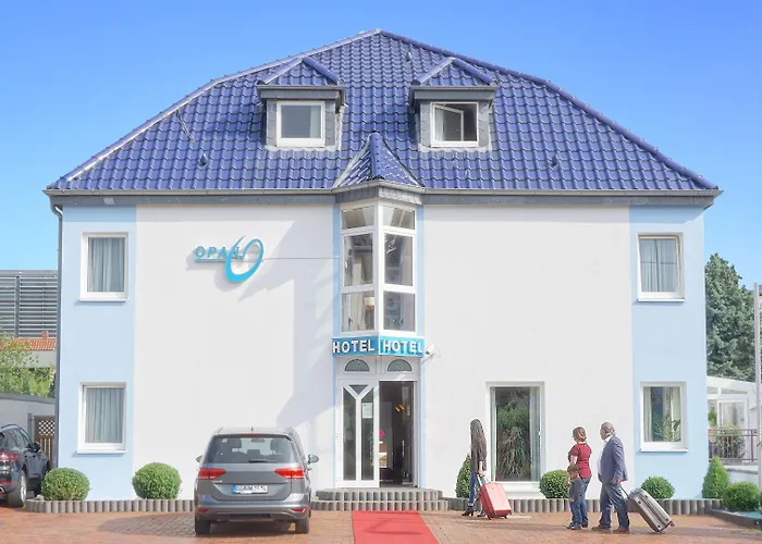 Hotel Opal