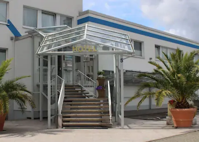 Lindemann Hotel