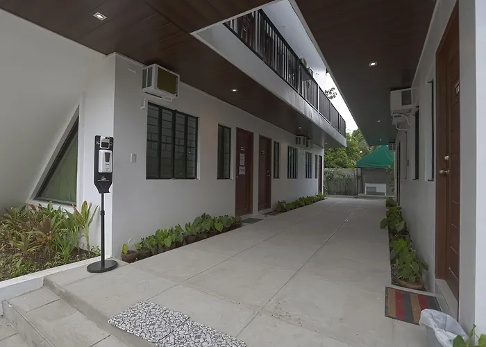 Oyo 736 Jade Apartelle