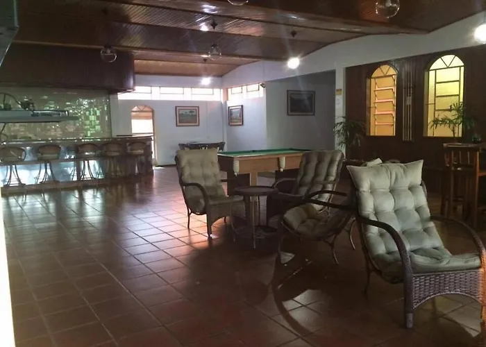 Palotina Palace Hotel