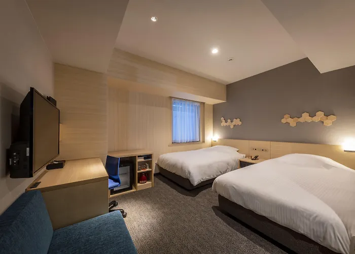 JR Clement Inn Kochi