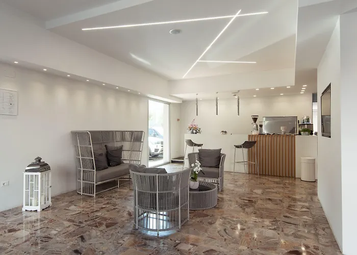 Adria Beach Hotel