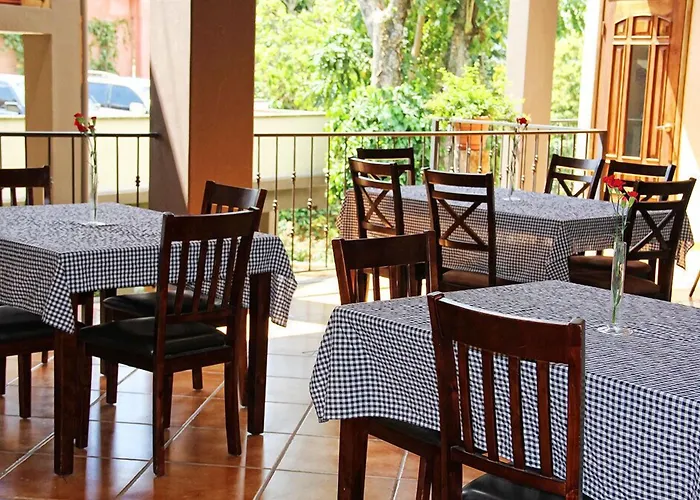 Plaza Magdalena Hotel