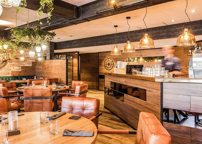 Samantta Hotel & Restaurant