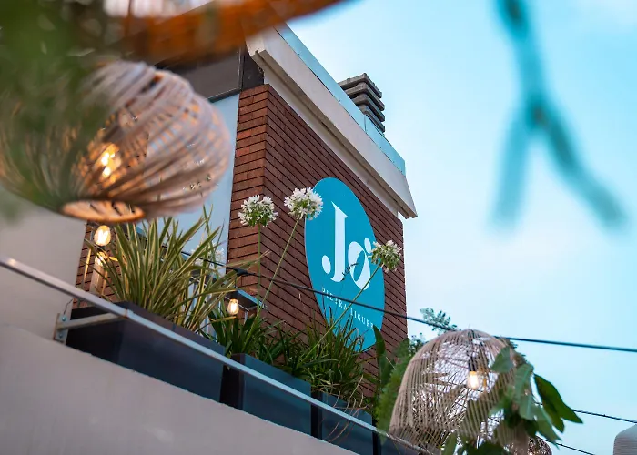 Hotel Jolly Roger