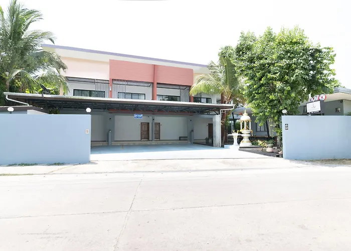 Oyo 732 Juthamas Hotel
