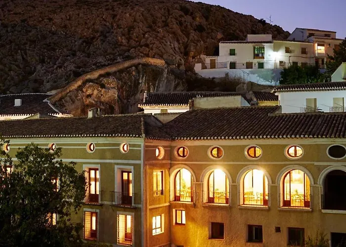 Hotel Casa De Los Arcos