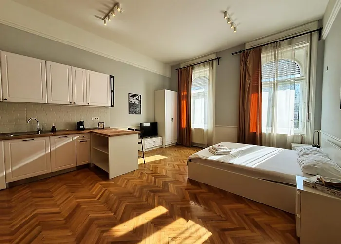Carol Residence - Ultra Central - Powered By Neo