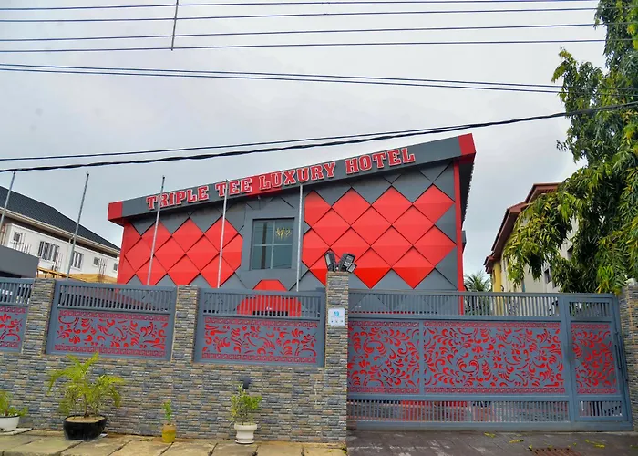 Triple Tee Luxury Hotel & Service Apartments Surulere