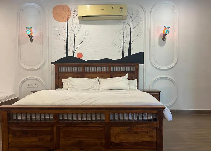 Hotel Ajitgarh