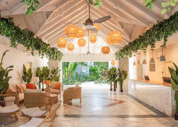 South Point Hotel Inc