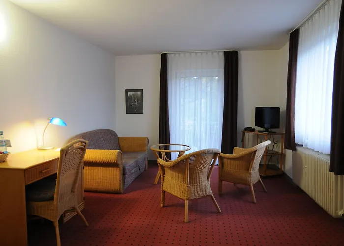 City Hotel