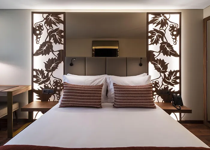 TURIM Oporto Hotel