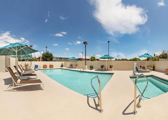 Hyatt Place Tucson Central