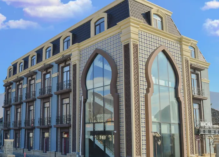 Macara Sheki City Hotel