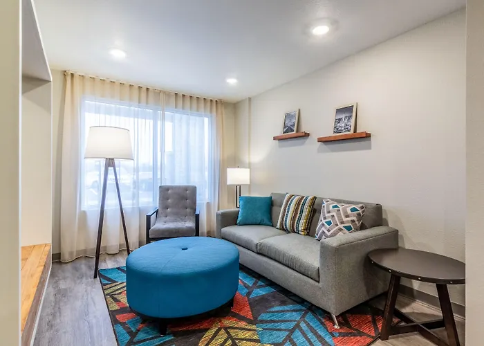 Woodspring Suites Colton