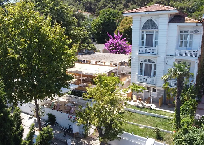 Ikigai Hotel Villa Rifat