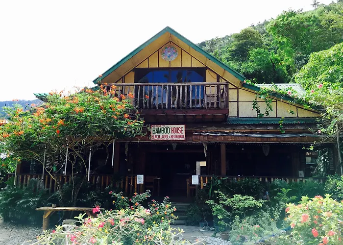 Bamboo House Beach Lodge & Restaurant