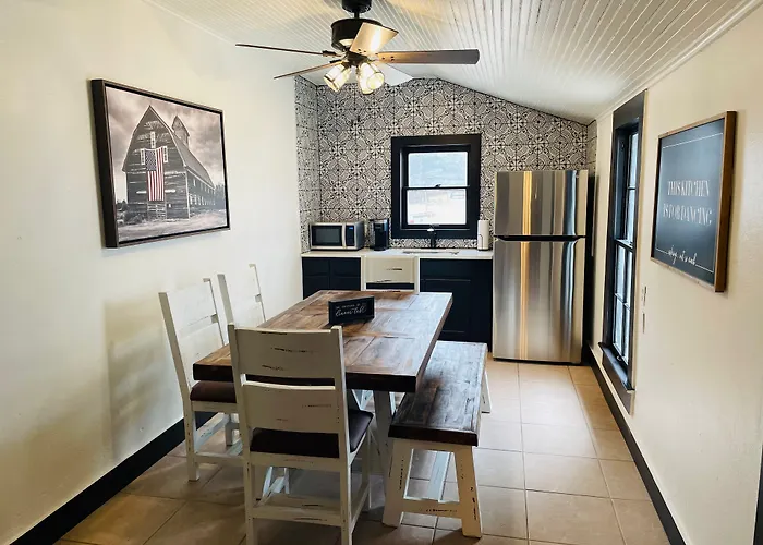 The Vaquero Motel