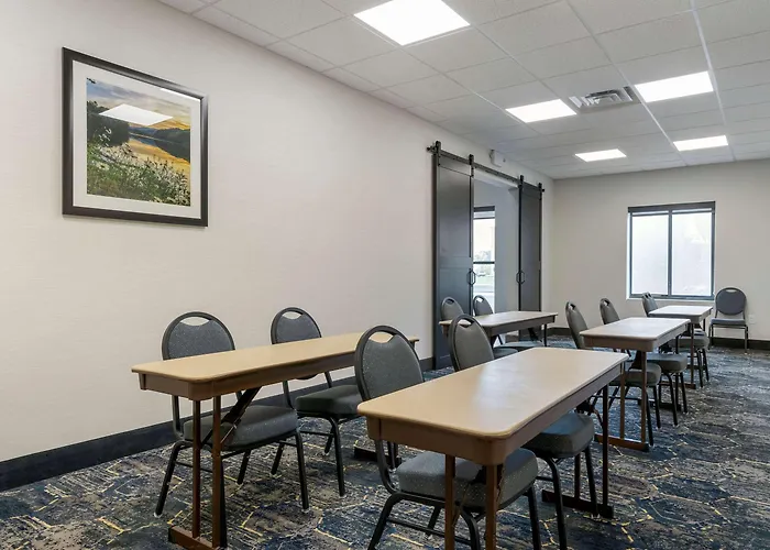 Comfort Suites Paducah Mall Area