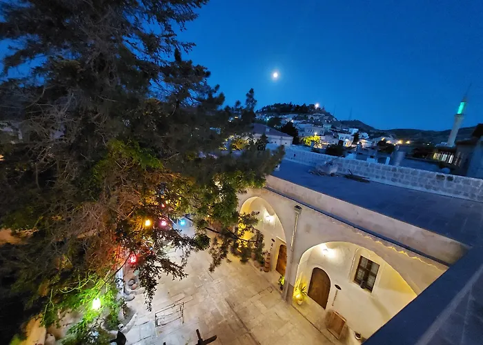 ARMEsos Cave Hotel