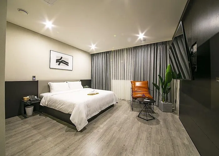 Epoche Hotel