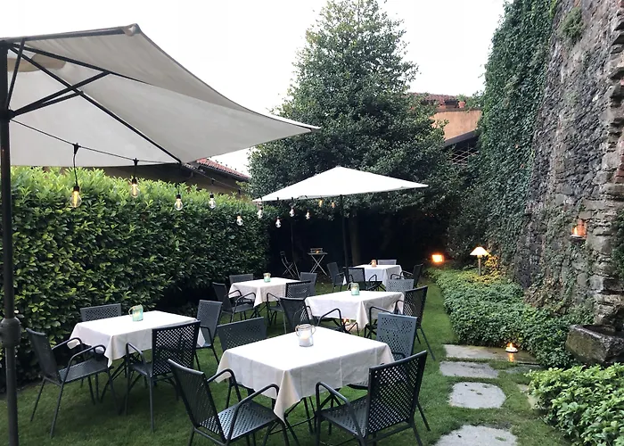 Hotel Boutique Antiche Mura