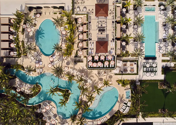 Tower At The Boca Raton