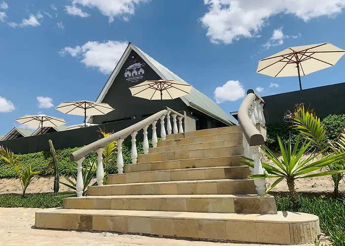 Outback Kenya Lodge