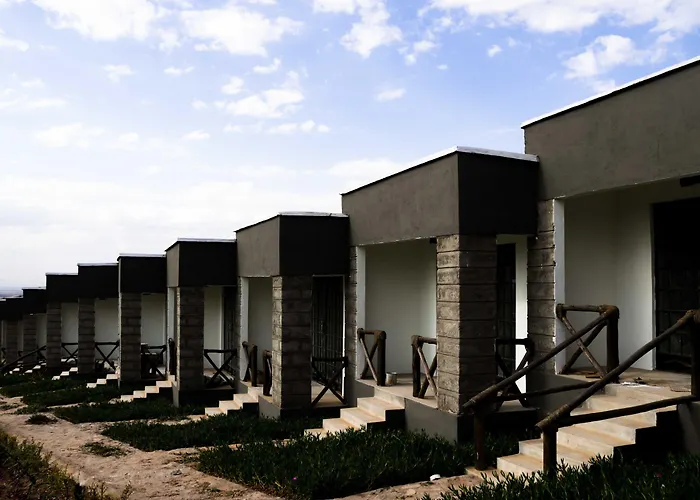 Outback Kenya Lodge