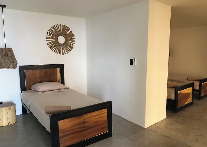 Laola Surf Camp El Sunzal
