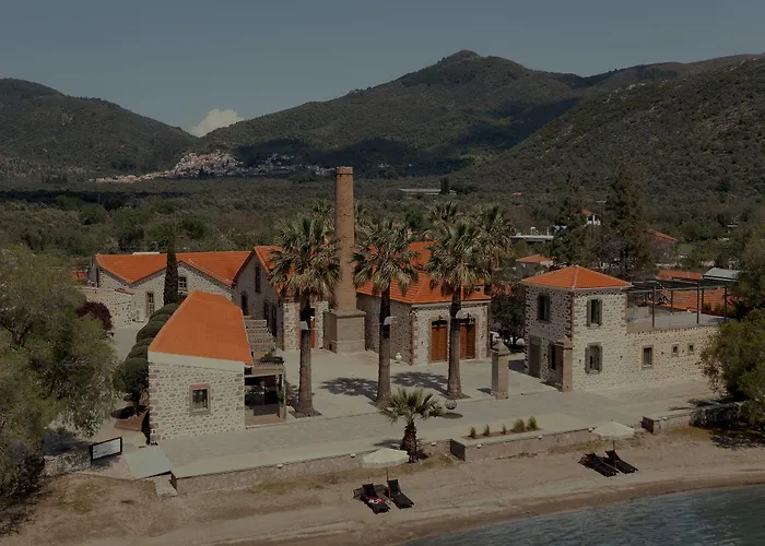 Zaira Hotel