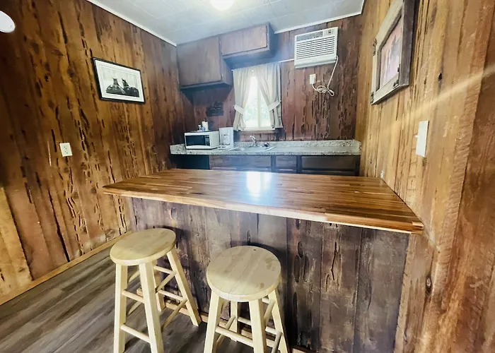 Riverfront Lodging
