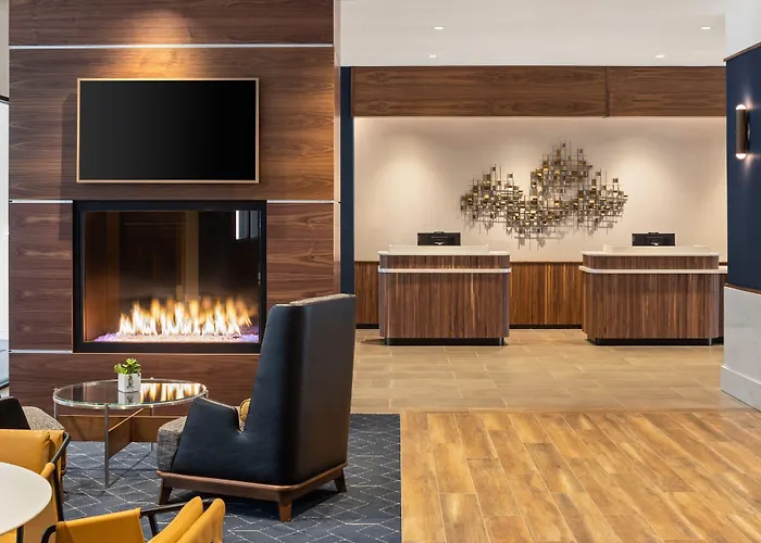 Courtyard By Marriott Owatonna Downtown